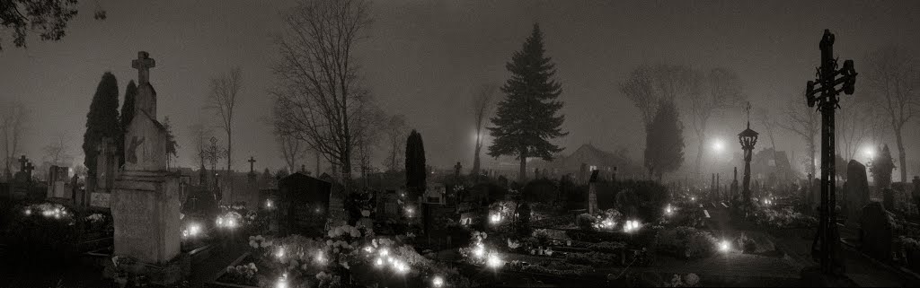 Lithuania. All Souls night in the old cemetery in Gargždai 2007 by Vandenis