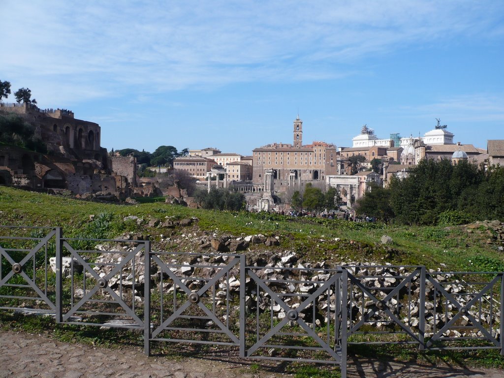 Fori imperiali di Roma by Riccardo Lazzeretti