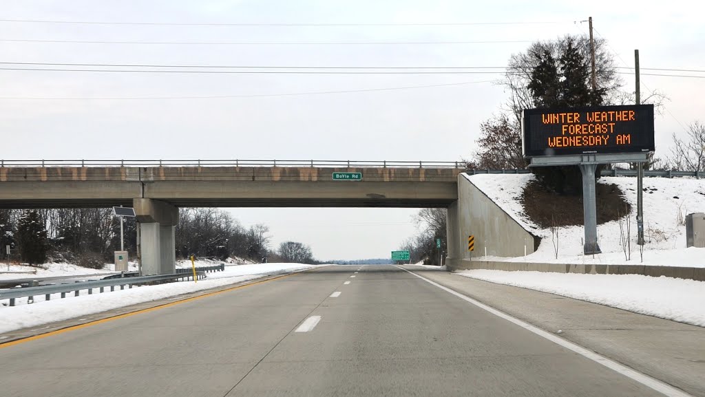 Electronic Sign at Boyle Road, U.S. Route 15, Northbound by Seven Stars