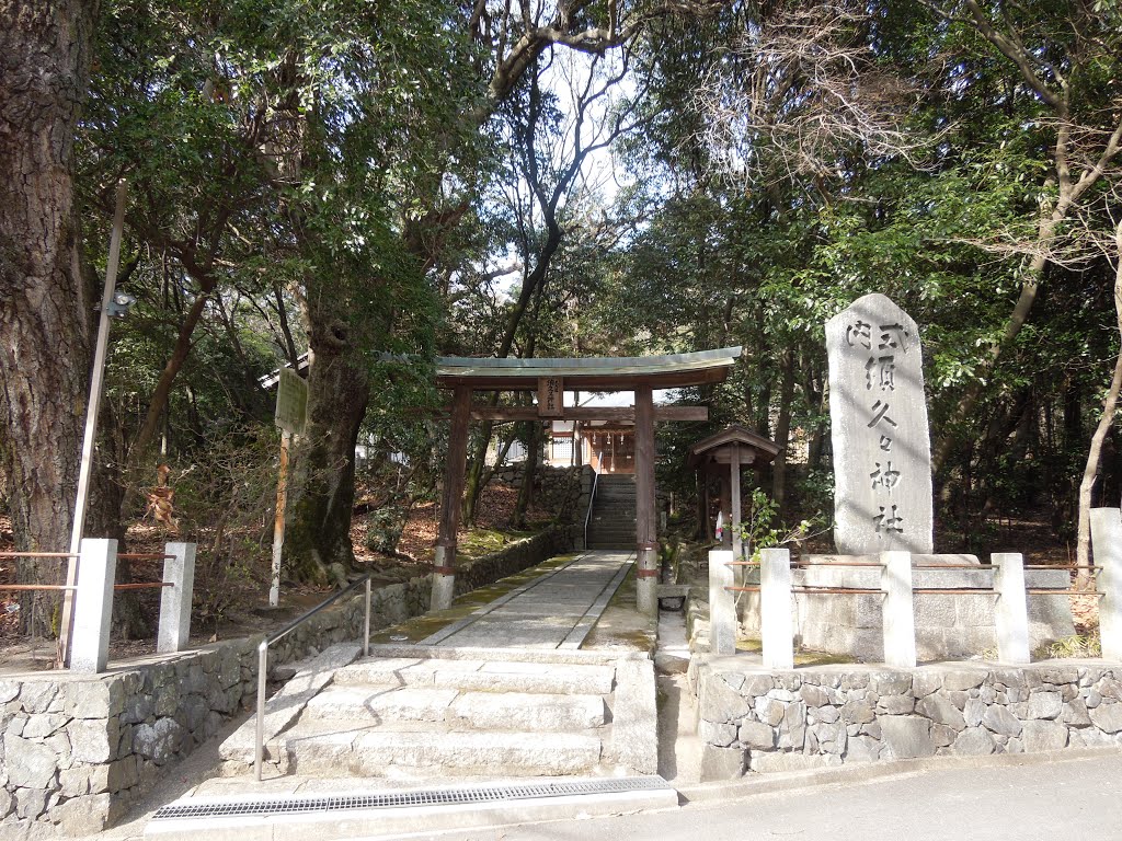 新屋坐天照御魂神社（西福井） by norinorien