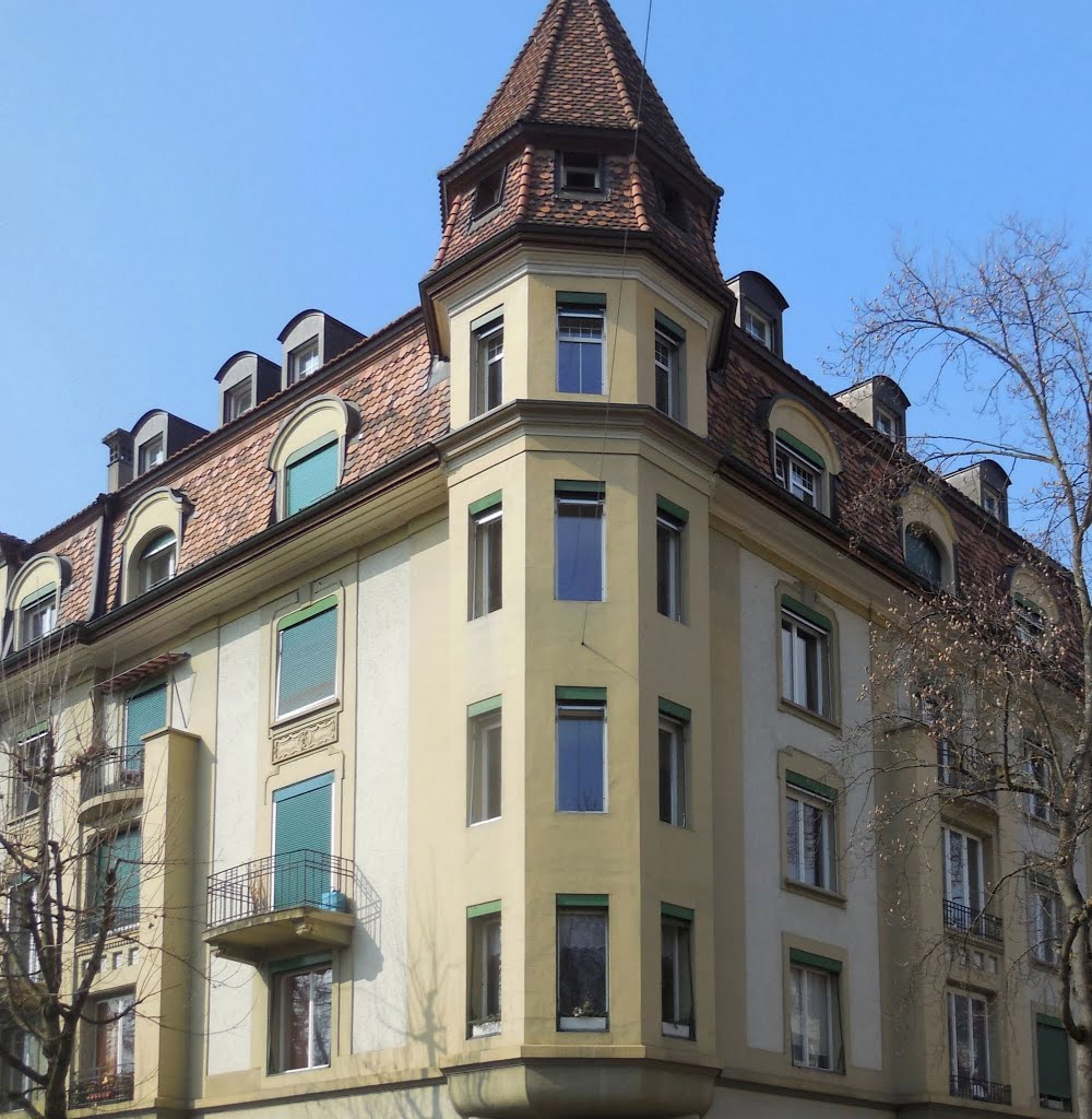 Bern, Herzogstrasse 3 (Giovanni Berrini und B. Spreafico 1904) by Jacques Lasserre