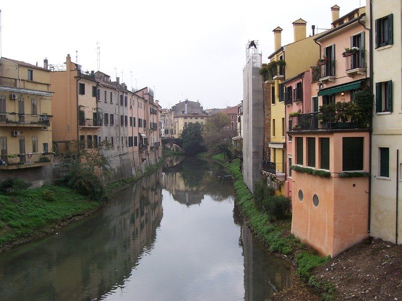 Padova - Fiume Bacchiglione visto da Porta Molino by MarkusMark