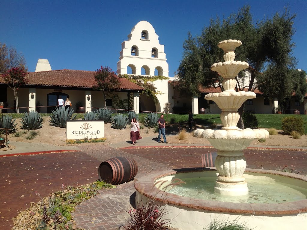 Bridlewood Winery, Santa Ynez by daveaust