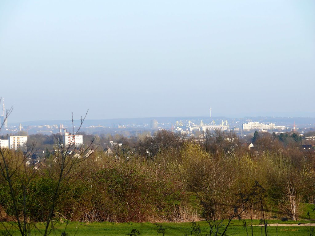 Blick auf Dortmund (Stadion) by Elsa61