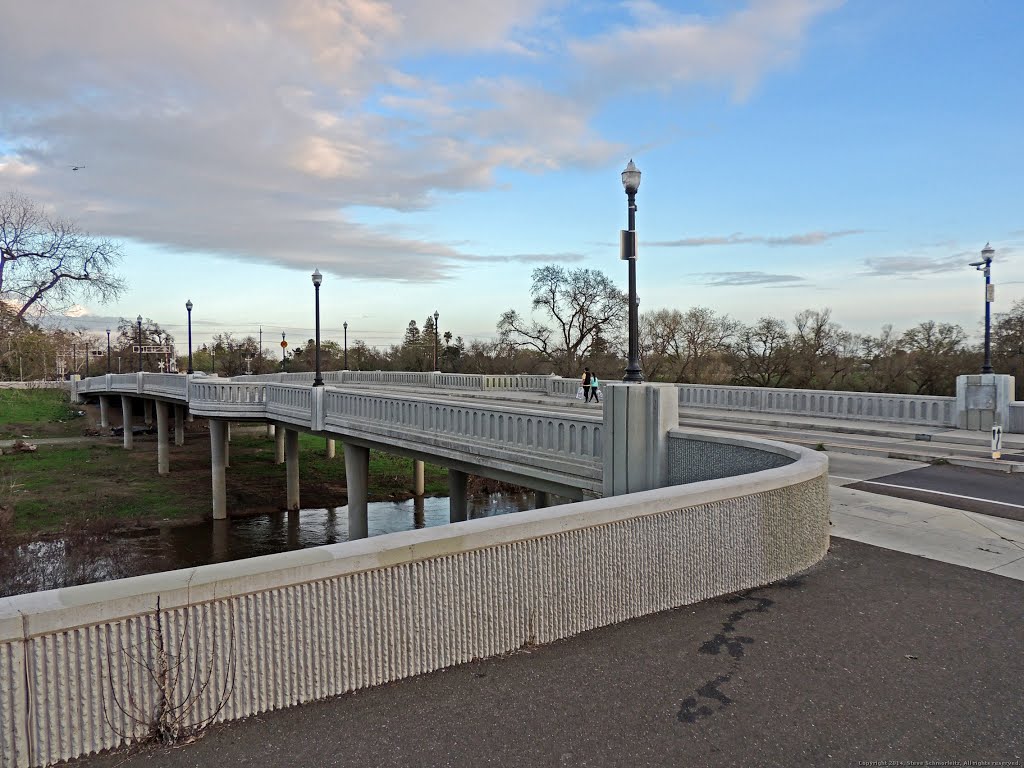 West El Camino Avenue Bridge by Steve Schmorleitz, NationalParkLover.com