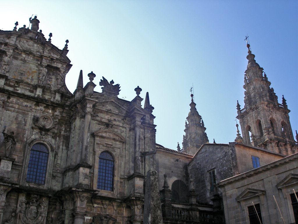 Trasera Catedral de Santiago by abundio