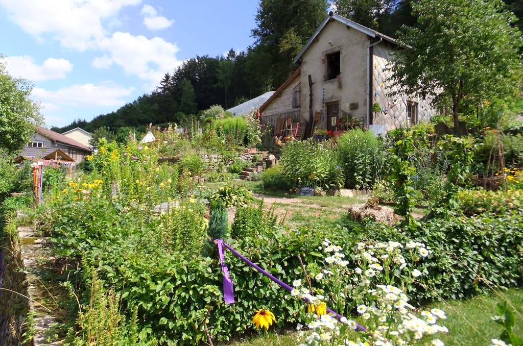 Plombières-les-Bains, jardins en terrasses by Nidoo