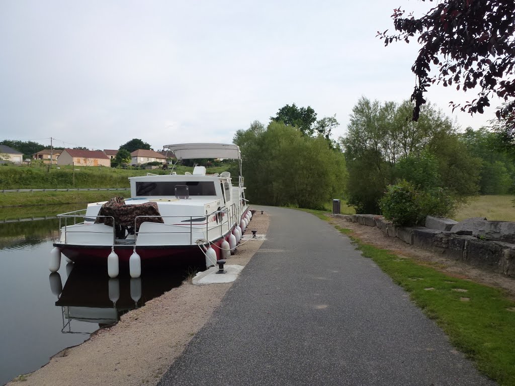 Canal du Centre. PK 45. St Julien sur Dheune_130619 by Martin Dudle-Ammann