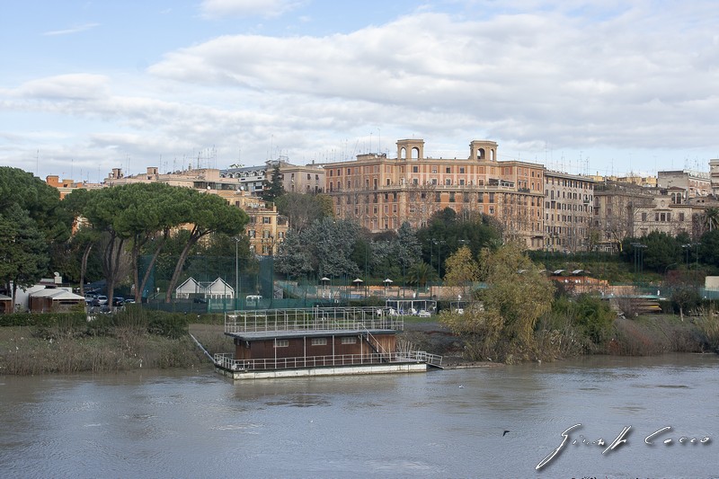 Quartiere Flaminio da Lungotevere della Vittoria by Penisolabella