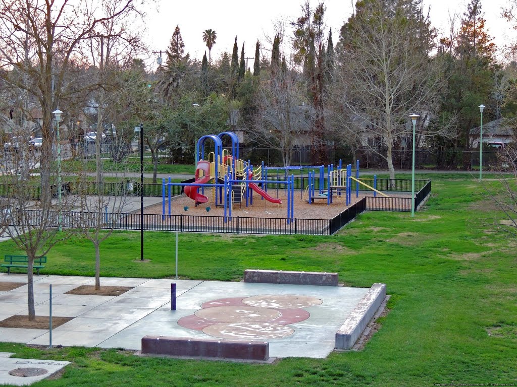 Gardenland Park Playground by Steve Schmorleitz, NationalParkLover.com