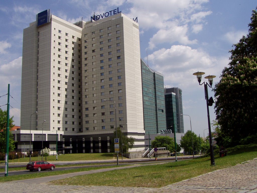 Novotel-dawniej hotel Poznań by rokra