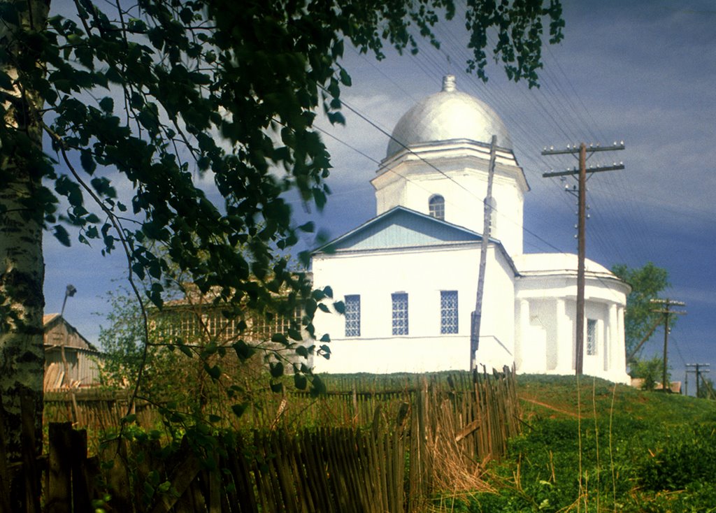 Храм в с.Державино by Б.Ярцев