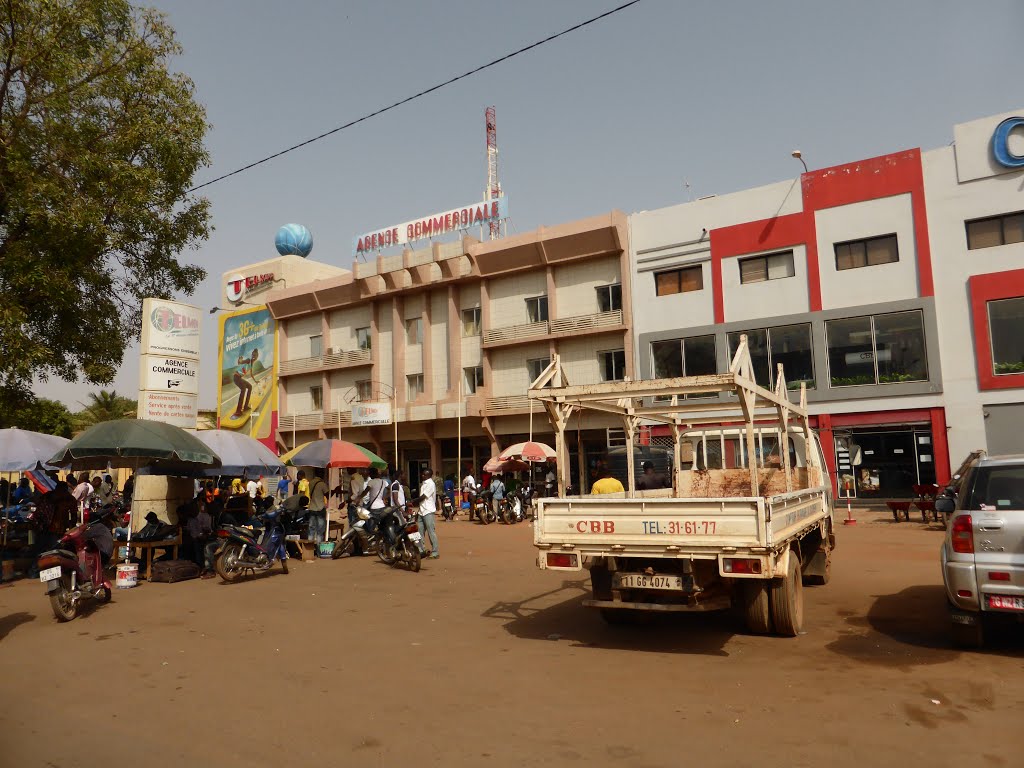 Agence Commerciale in Zogona, Ouagadougou, Burkina Faso by bienenritter