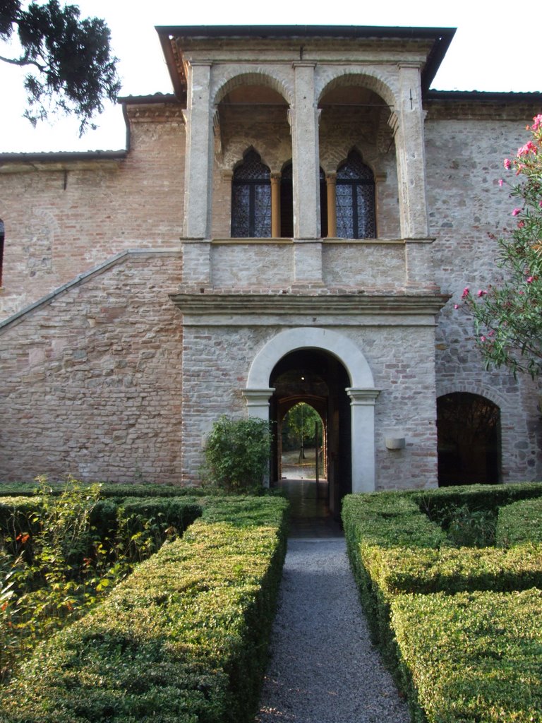 Arqua' Petrarca casa del poeta by Mar Sai