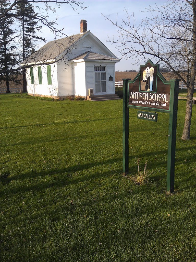 Antioch School- Jones County IA by kevystew