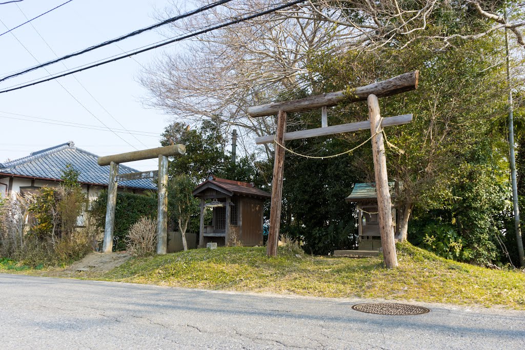 神社 -Shrines- by Saruman8000