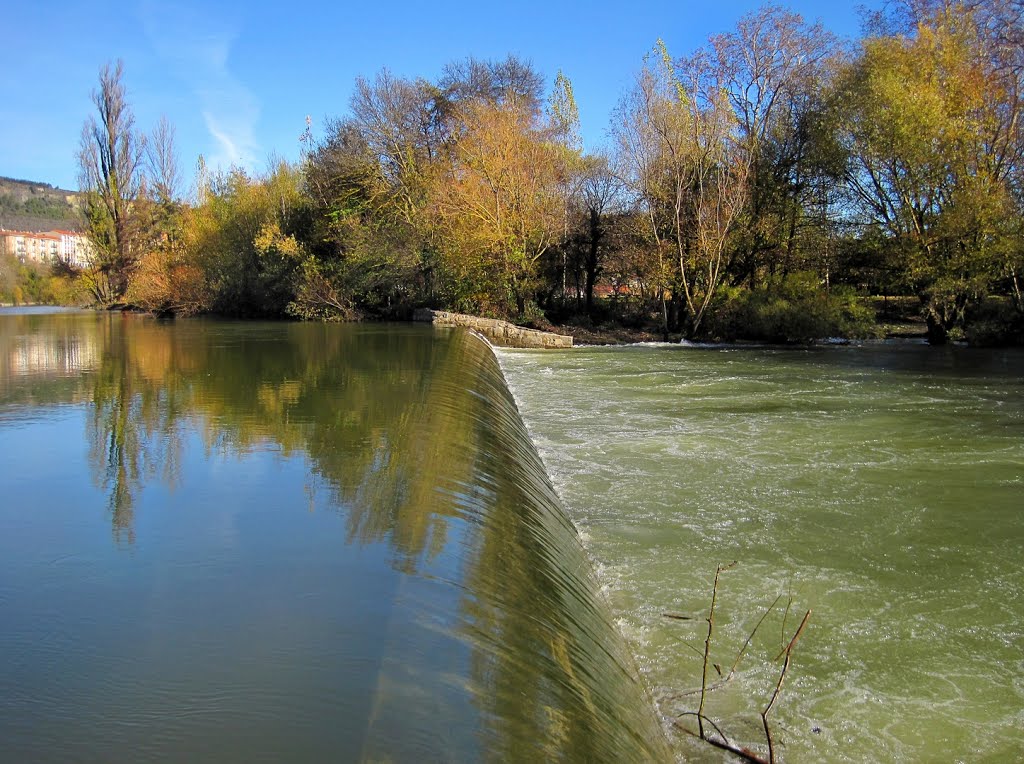 Río Arga... de laminar a turbulento...**Pamplona** by JLuis San Agustín