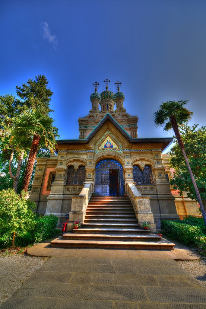 Firenze - chiesa russa ortodossa by Attilio Giacchè