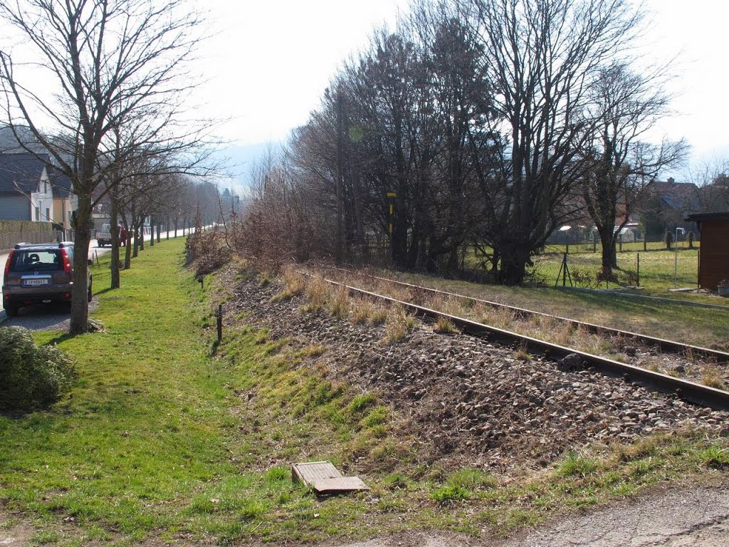 Near Hainfeld station, Leobersdorfer Bahn by sibandang