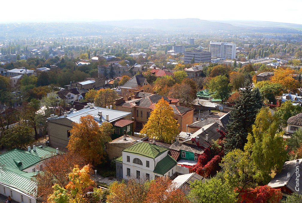 View of Pyatigorsk / Вид на Пятигорск из санатория «Тарханы» by camington