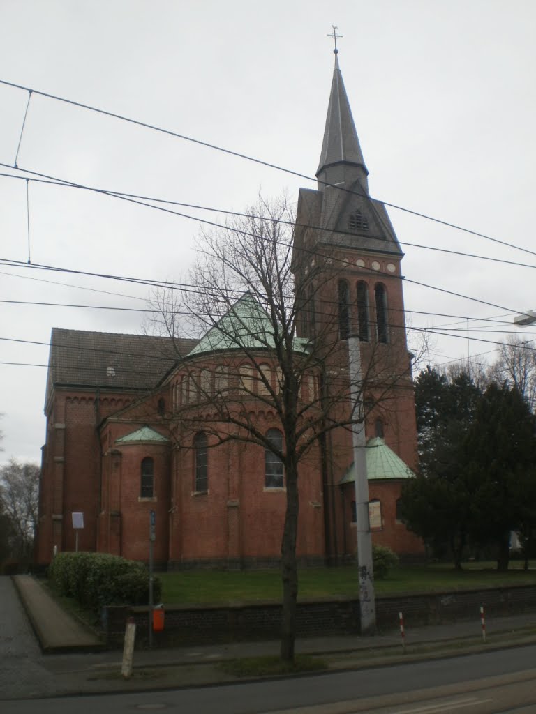 Kirche by perzik