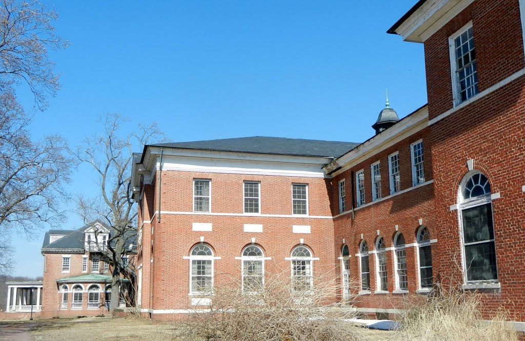 Warfield Complex, Springfield State Hospital, formerly the Second Hospital for the Insane in Maryland, Warfield Dr, Sykesville MD by Midnight Rider