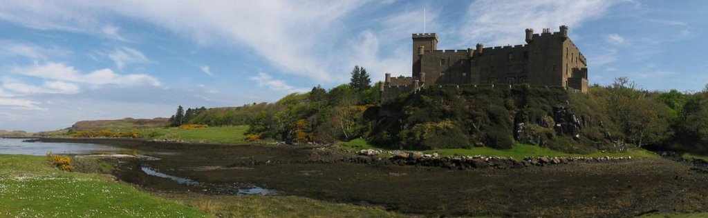 Dunvegan back by Michele Tampoia