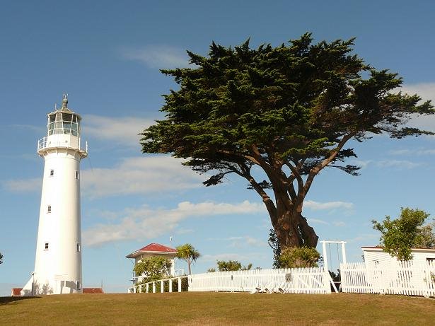 Tiritiri Matangi by HelloKiwi