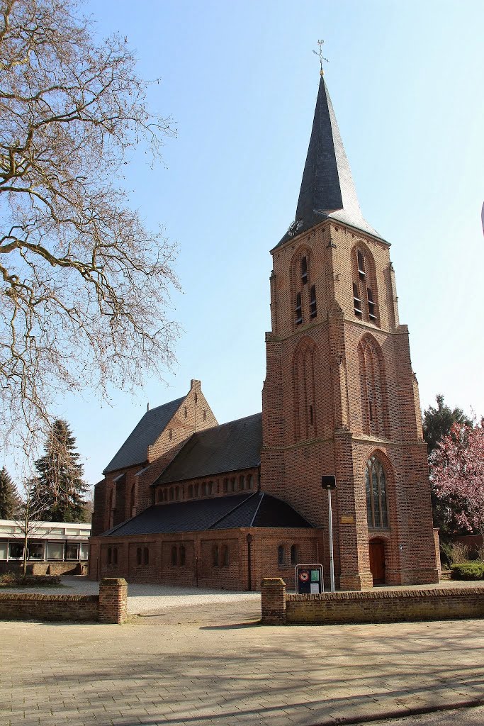 Nijmegen - Korte Bredestraat 37 : Petruskerk by Scholte