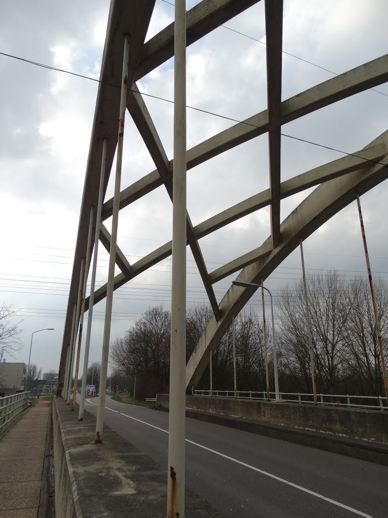 De Witte Brug by stevenvanValen+hannekeRolloos