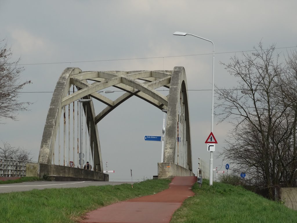 De Witte Brug by stevenvanValen+hannekeRolloos