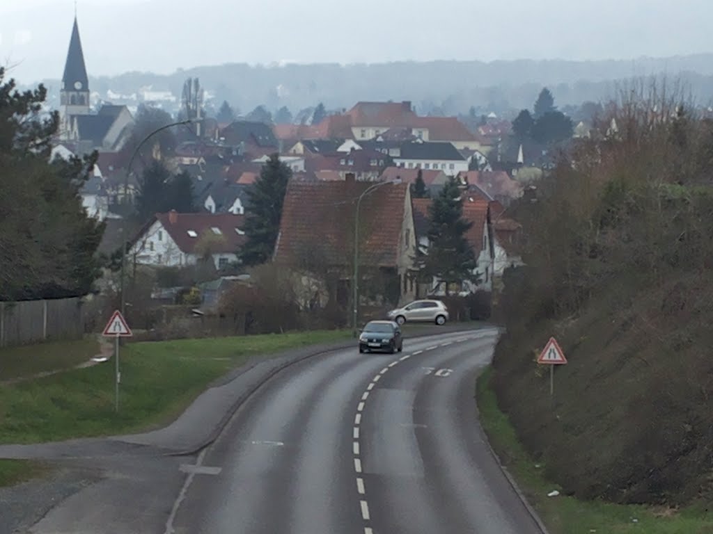 Kassel, Obervellmarer Str. Ri.Harleshausen by Peter Gratzer