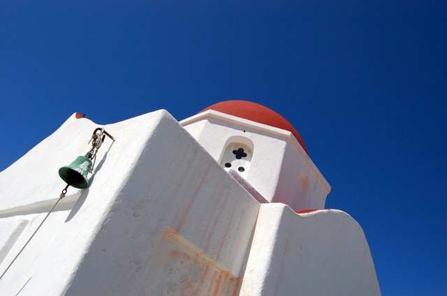 A church in Mykonos by ashro