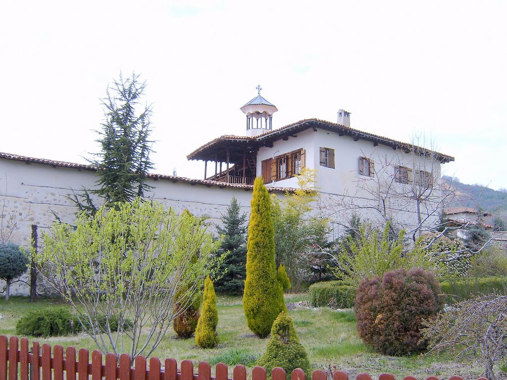 Rojen monastery by Oleg Ivanov