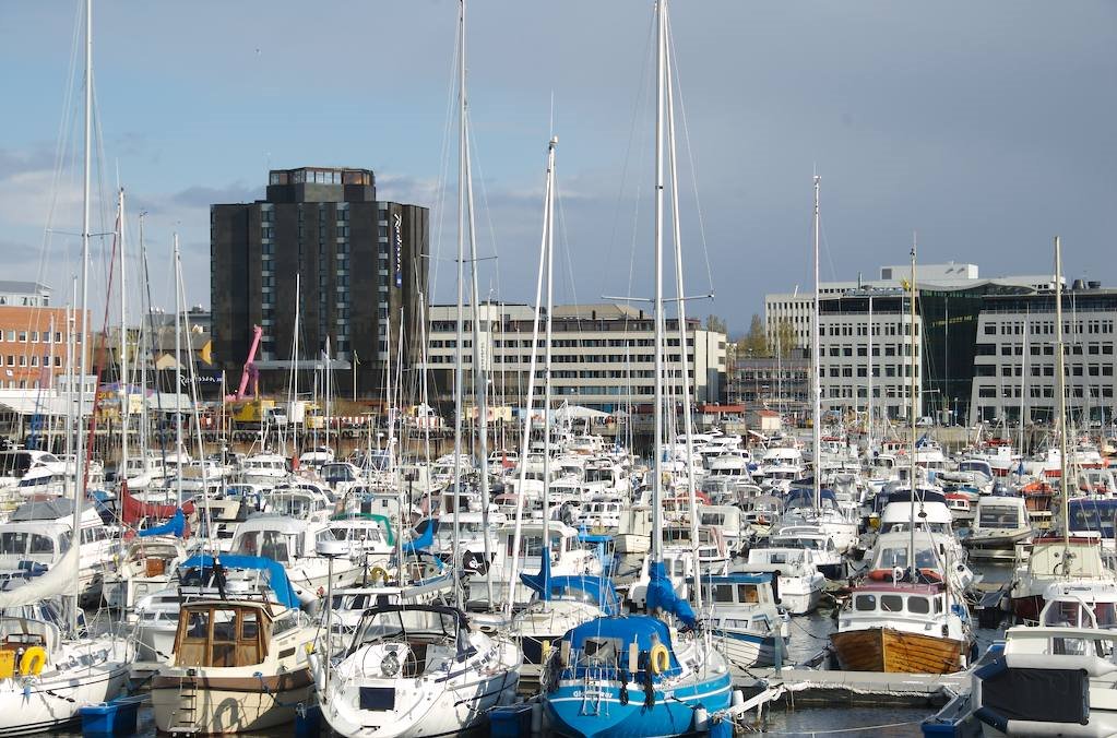 Bodø harbour 5 by Roger Arctander