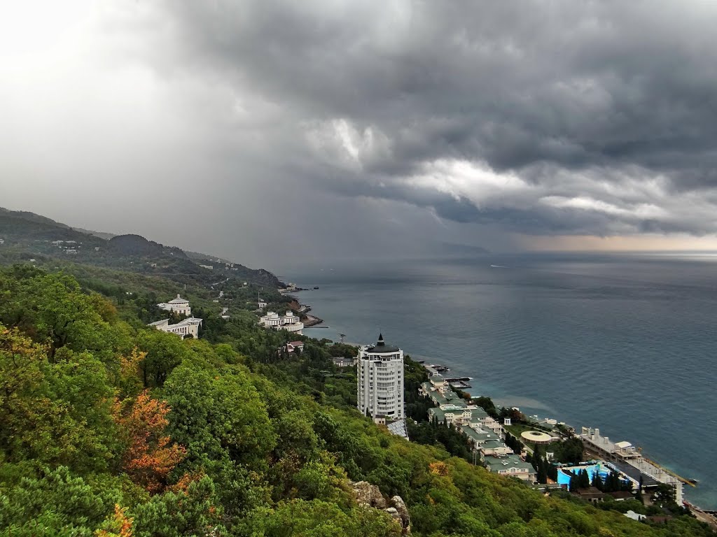 Гроза над Південним узбережжям Криму, storm over coast by hranom