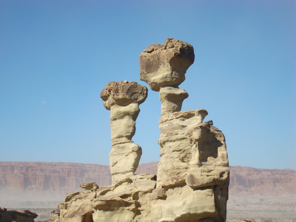 El Submarino-Valle de la Luna by alext81