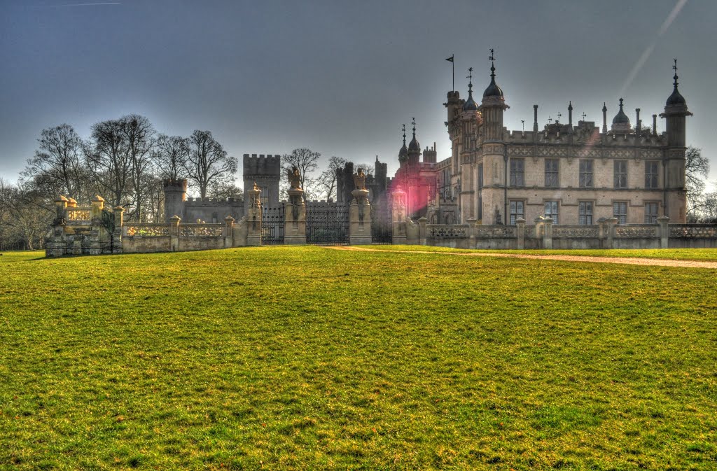 Knebworth house by Darren Raymond