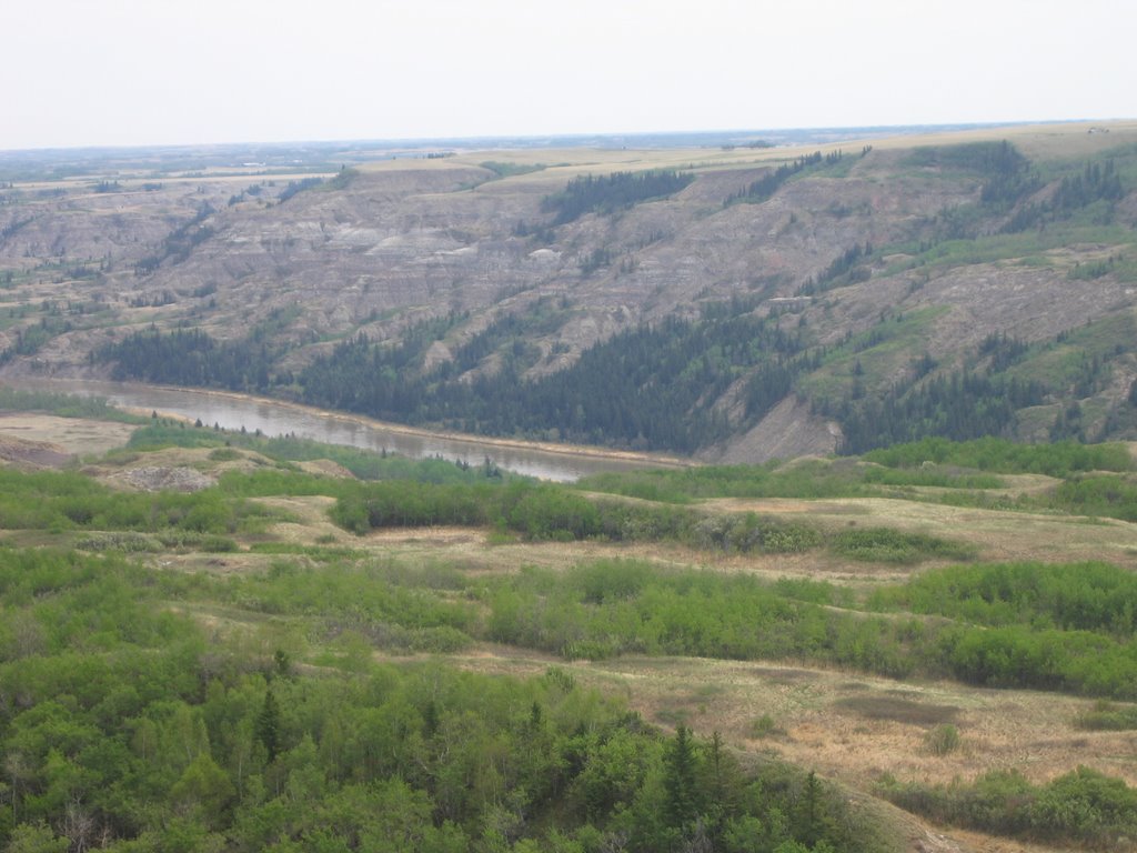 Spectacular Slopes and Panoramas of the Red Deer Canyon in Dry Island Buffalo Jump AB by David Cure-Hryciuk