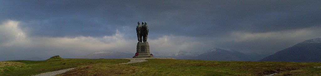 Commando memorial at Spean Bridge by Sandy Thompson