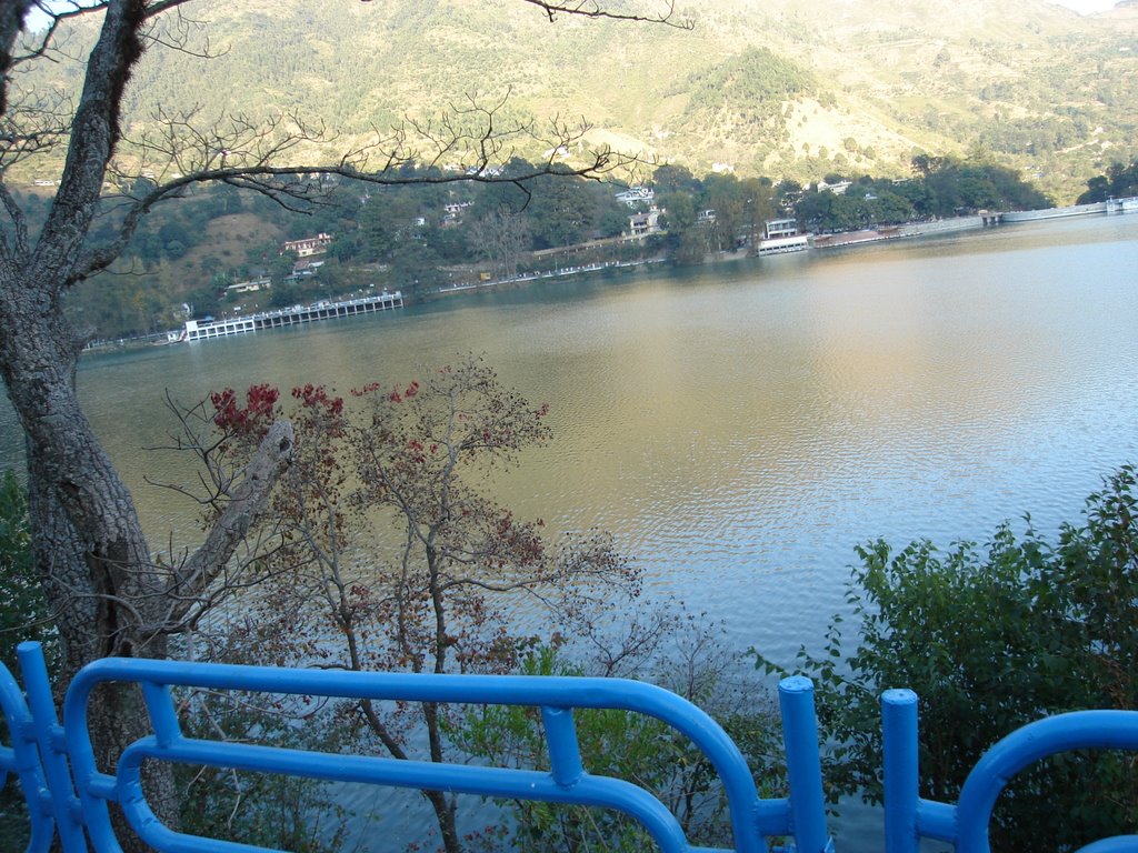 Bhimtal - The lake of heaven by Himanshu Punetha