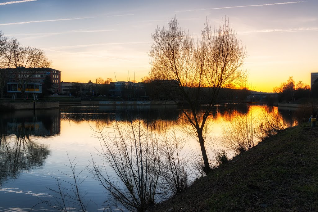 Urban sunset by wollefoto