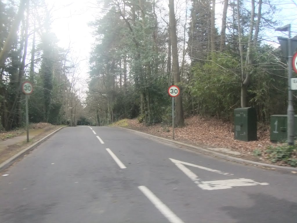 Herbert Road, Fleet by Robert'sGoogleEarthPictures