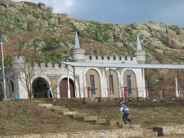 Yuzhnoukrains'ka city council, Mykolaivs'ka oblast, Ukraine by Elena Kamenetska