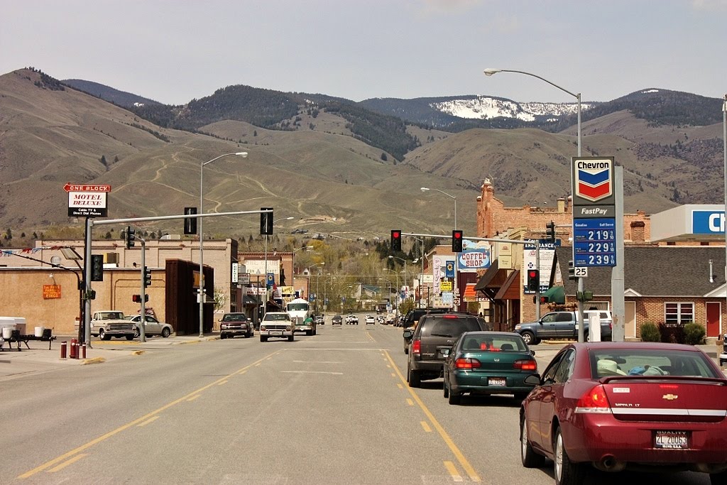 Salmon City looking west toward River Bridge by elkbender257