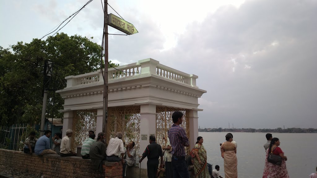 Bagbazer Mayer Ghat by arijitbanik