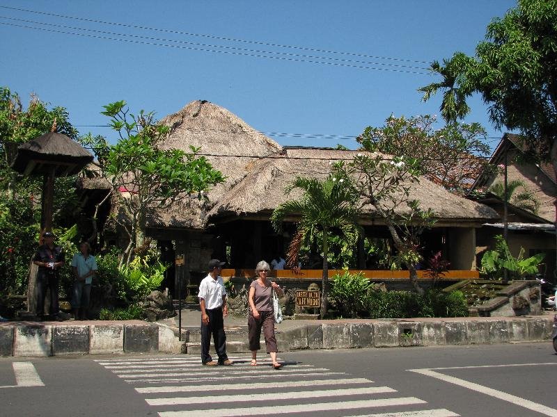 BEBEK BEGIL AT UBUD by bocah.info