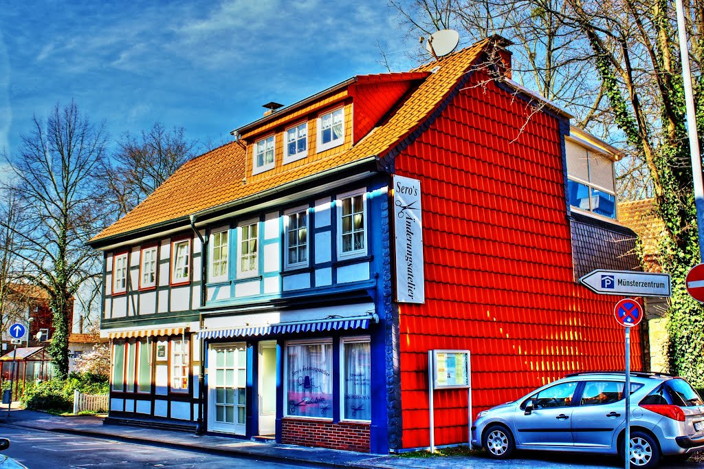 Haus in der northeimer Innenstadt ... by Boris Gonschorek