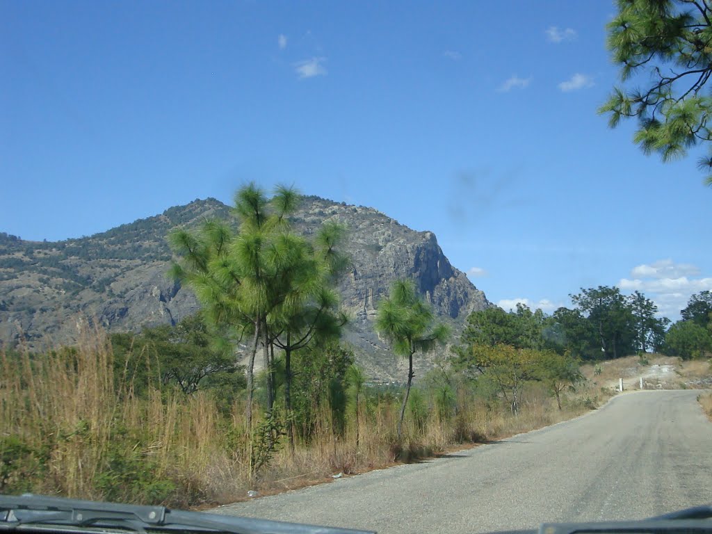 Peñasco de San Mateo Peñasco by shuncu