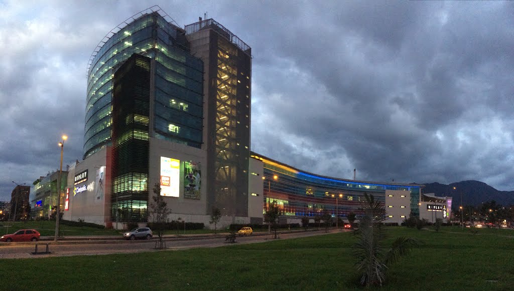 Centro Comercial Calima, Bogotá, Colombia by lincerato